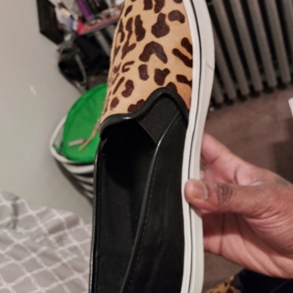 Shoes - Picture 3 of 6